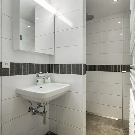 Chalet Ipsos شاليه لا تزوماز